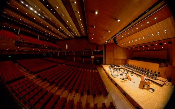 City Hall Concert Hall - renowned with outstanding acoustics 